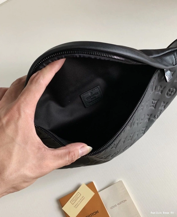 Cheap DISCOVERY BUMBAG LOUIS VUITTON 0820